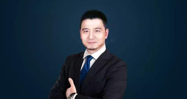 相机镜头手印国产综合人妻在线欧美日韩，摄影师的烙印与影像艺术的独特对话